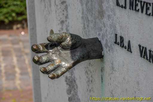 Geel /  Gedenkteken gevallenen en oorlogsslachtoffers