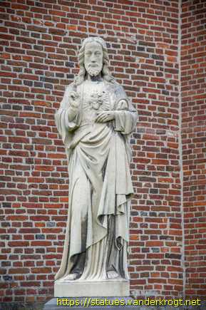 Meer /  Heilig Hartbeeld