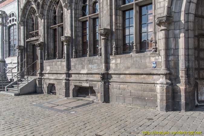 Mons /  Le Singe du Grand Garde