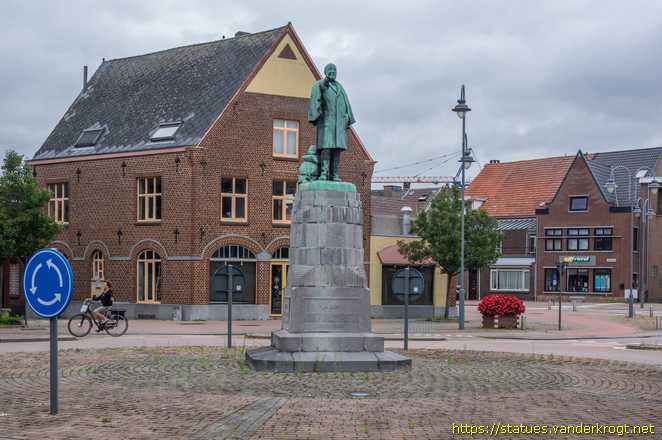Maaseik /  Joris Helleputte