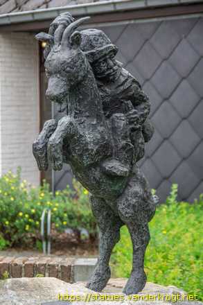 Maaseik / Bokkenrijder