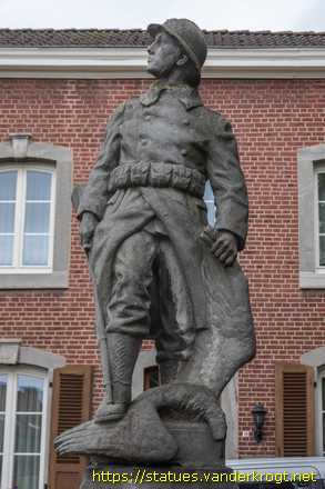 's-Gravenvoeren /  Standbeeld voor de strijders van 1914-1918