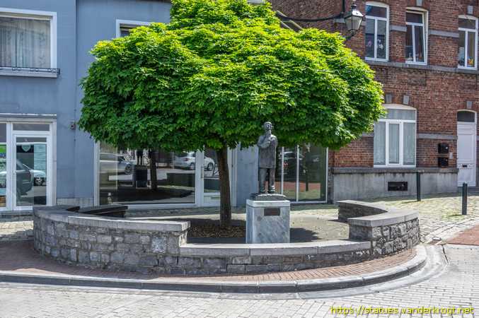 Marche-en-Famenne /  Gugusse