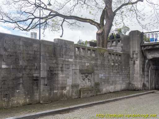 Namur /  Fontaine Sambe et Moûse