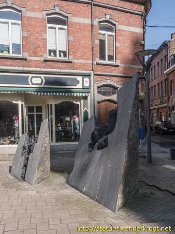 Dinant /  Monument Adolphe Sax et Dinant