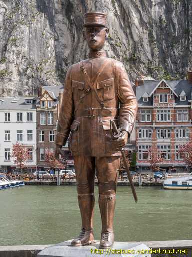 Dinant /  Charles de Gaulle