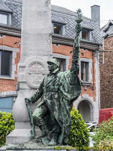 Rochefort /  Monument aux morts