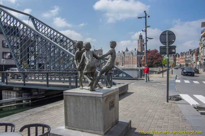 Dendermonde /  Dansende Kinderen