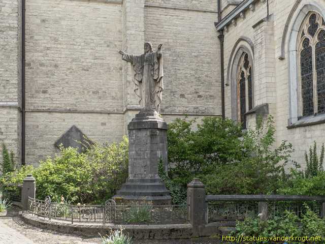 Overijse /  Heilig Hartbeeld