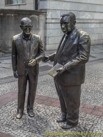 Belo Horizonte /  Carlos Drummond de Andrade & Pedro Nava