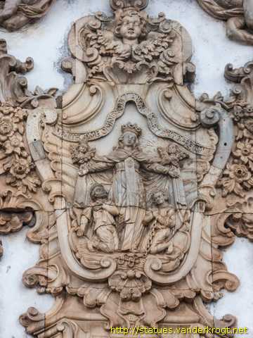 Ouro Preto /  Virgem protegendo os escravos