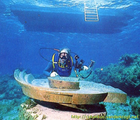 San Salvador Island /  Underwater Monument