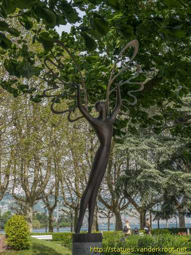 Lausanne /  Serge Lifar - Le vol d'Icarus