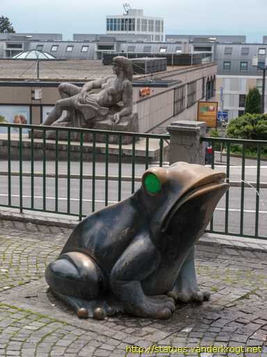 Lausanne /  Le crapaud de bourg et la princesse