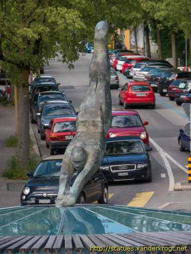 Lausanne /  Le Plongeur