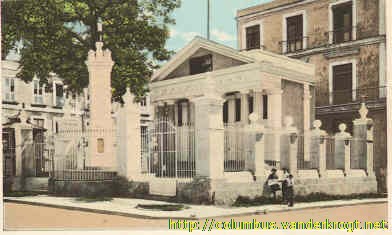 La Habana /  Busto de Colón en el Templete