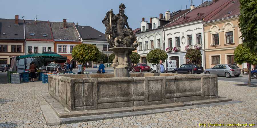 Polička /  Fontána Svatý Jiří