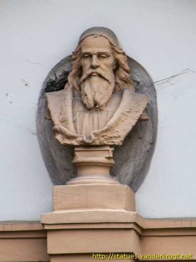 Polička /  Jan Amos Komenský a dva neznámé muže