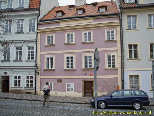 Praha /  Vladimír Holan