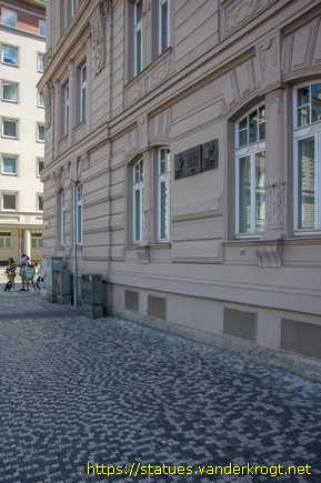 Praha /  Eduard Bass a Jan Drda