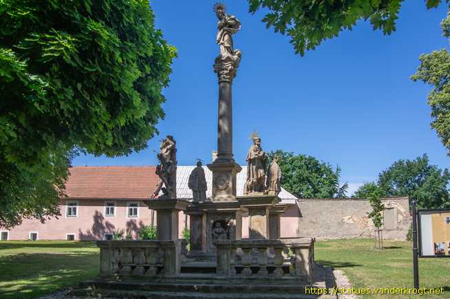 Zásmuky /  Mariánský sloup