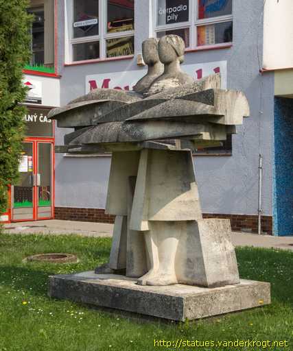 Nové Veselí /  Lidé, země
