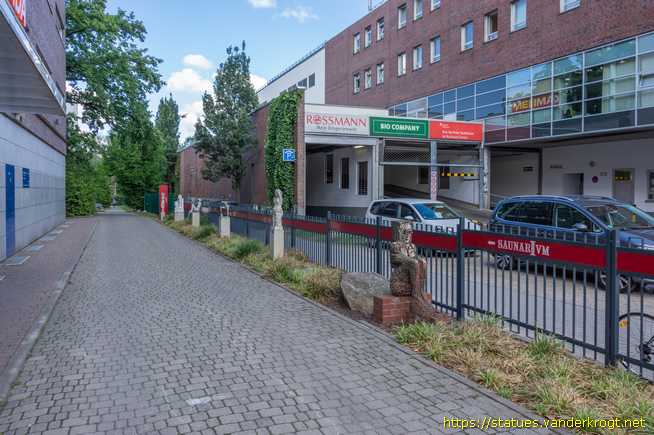 Berlin /  Cajewitz-Skulpturen-Weg