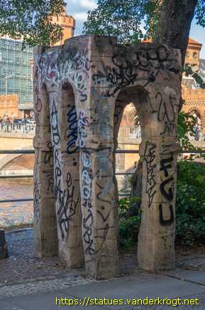 Berlin /  Blau-Bogen-Wiese