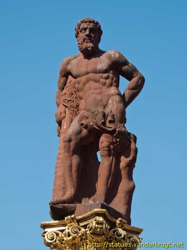 Heidelberg /  Herkulesbrunnen