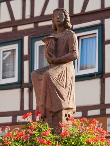 Buchen (Odenwald) /  Marktbrunnen