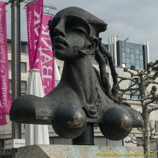 Stuttgart /  Frauenbüste