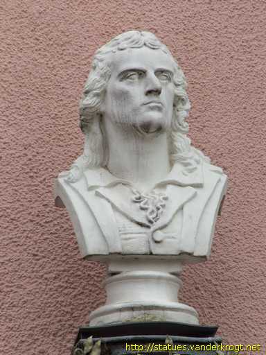 Marbach am Neckar /  Schiller-Büste  am Schillerhof