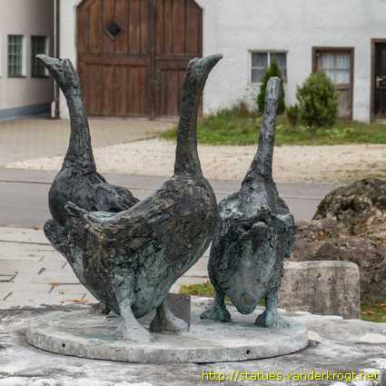 Winterlingen /  Gänse-Brunnen