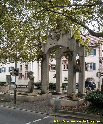Konstanz /  Laubebrunnen oder Konstanzer Triumphbogen