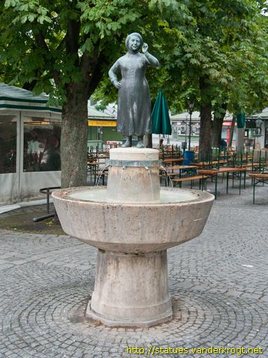 München /  Liesl-Karlstadt-Brunnen