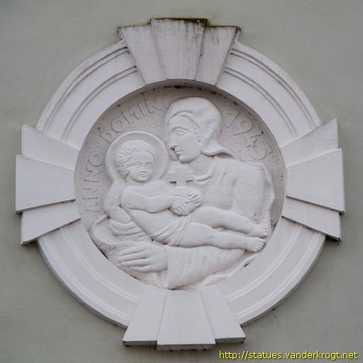 Passau /  Madonna-Relief
