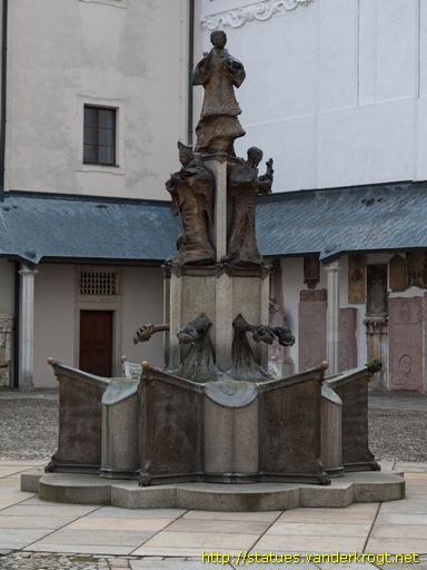 Passau /  Patronatsbrunnen