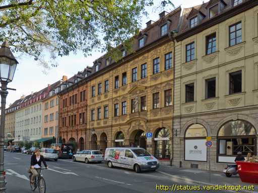 Würzburg /  Hausmadonna