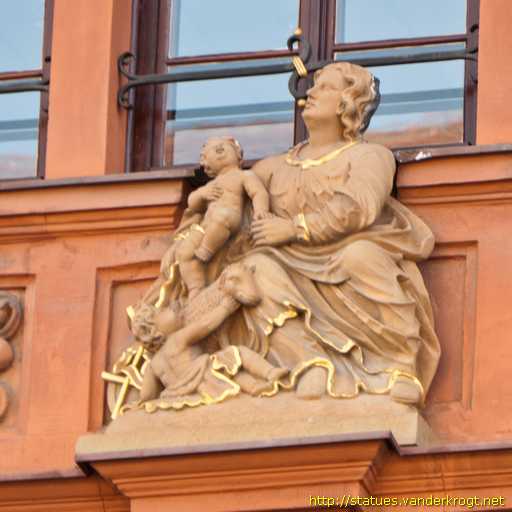 Würzburg /  Hausmadonna