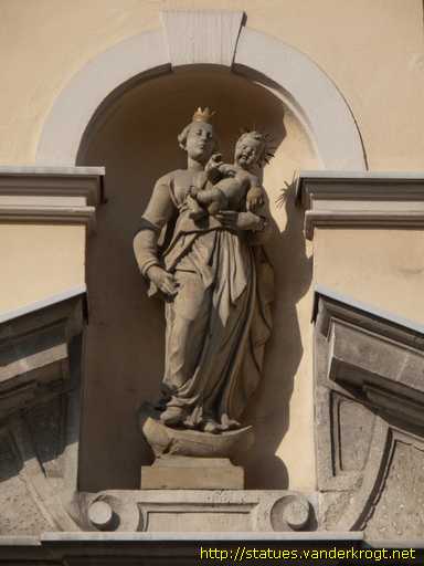 Würzburg /  Hausmadonna