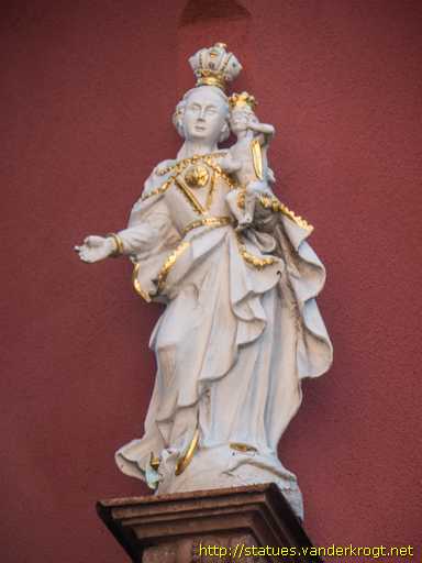 Miltenberg /  Hausmadonna