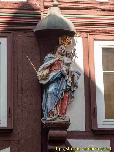 Miltenberg /  Hausmadonna