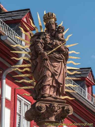 Amorbach /  Mariensäule