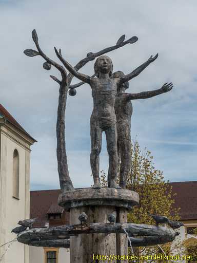 Kempten (Allgäu) /  Markt- oder Hildegardbrunnen