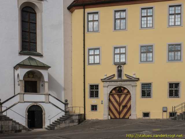 Eichstätt /  Sankt Walburga (Nischenfigur)