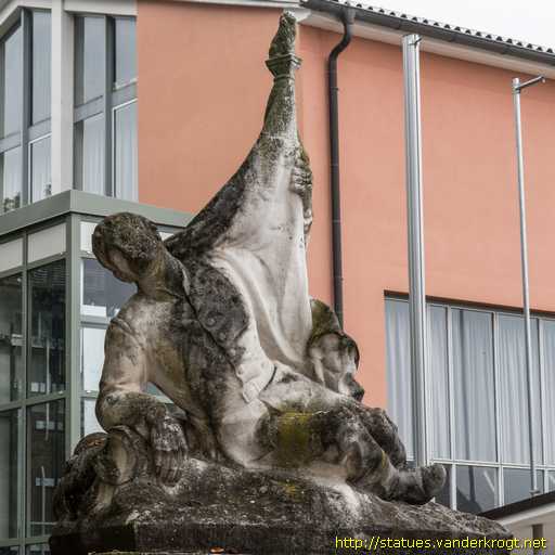 Uffenheim /  Kriegerdenkmal