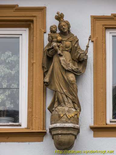 Ochsenfurt /  Hausmadonna