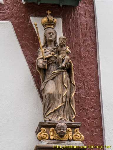 Ochsenfurt /  Hausmadonna