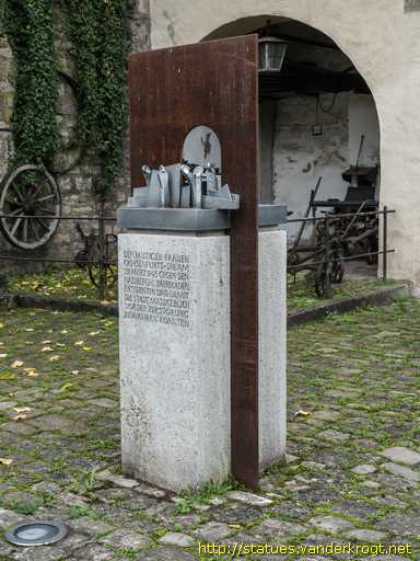 Ochsenfurt /  Denkmal der mutigen Frauen in der NS Zeit