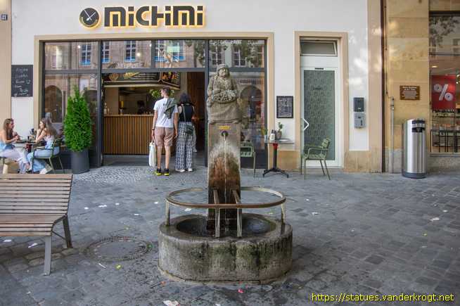 Bamberg /  Unä-Fra-Dot-Brunnen, so gen. 'Humsera'